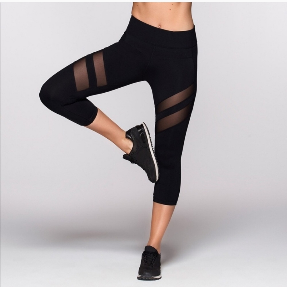 Lorna Jane 3/4 tight, small, black, mesh